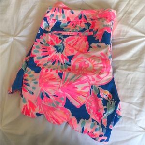 NWOT Lily Pulitzer Buttercup shorts